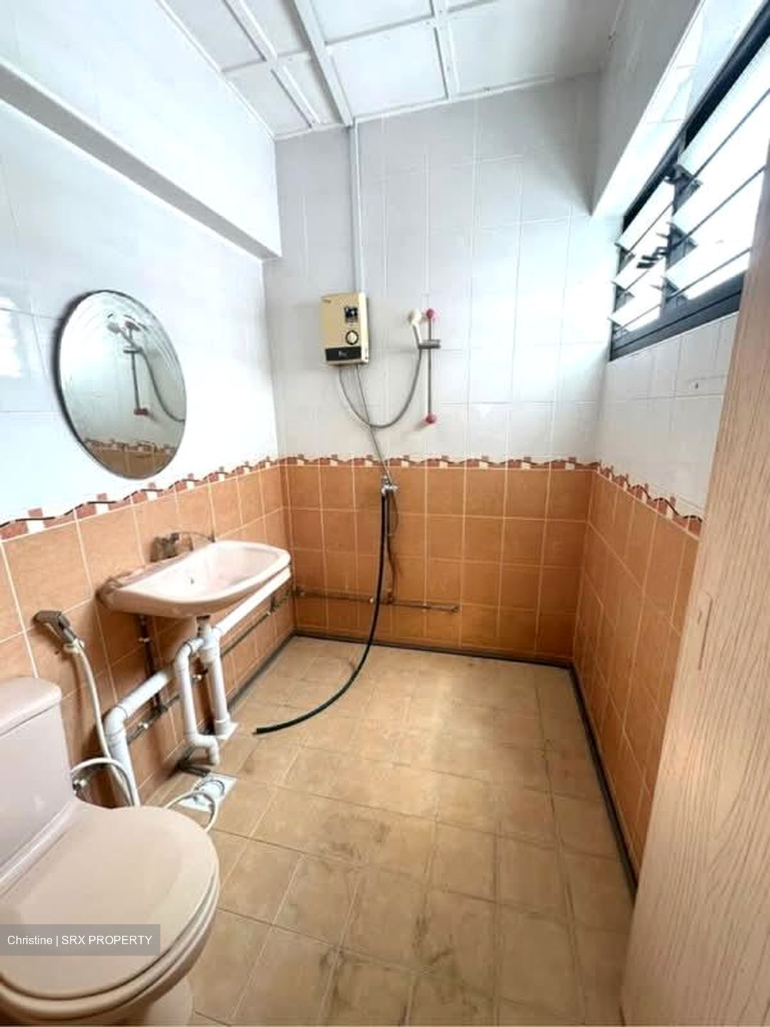 Jurong East Avenue 1 (Jurong East),  #585434741